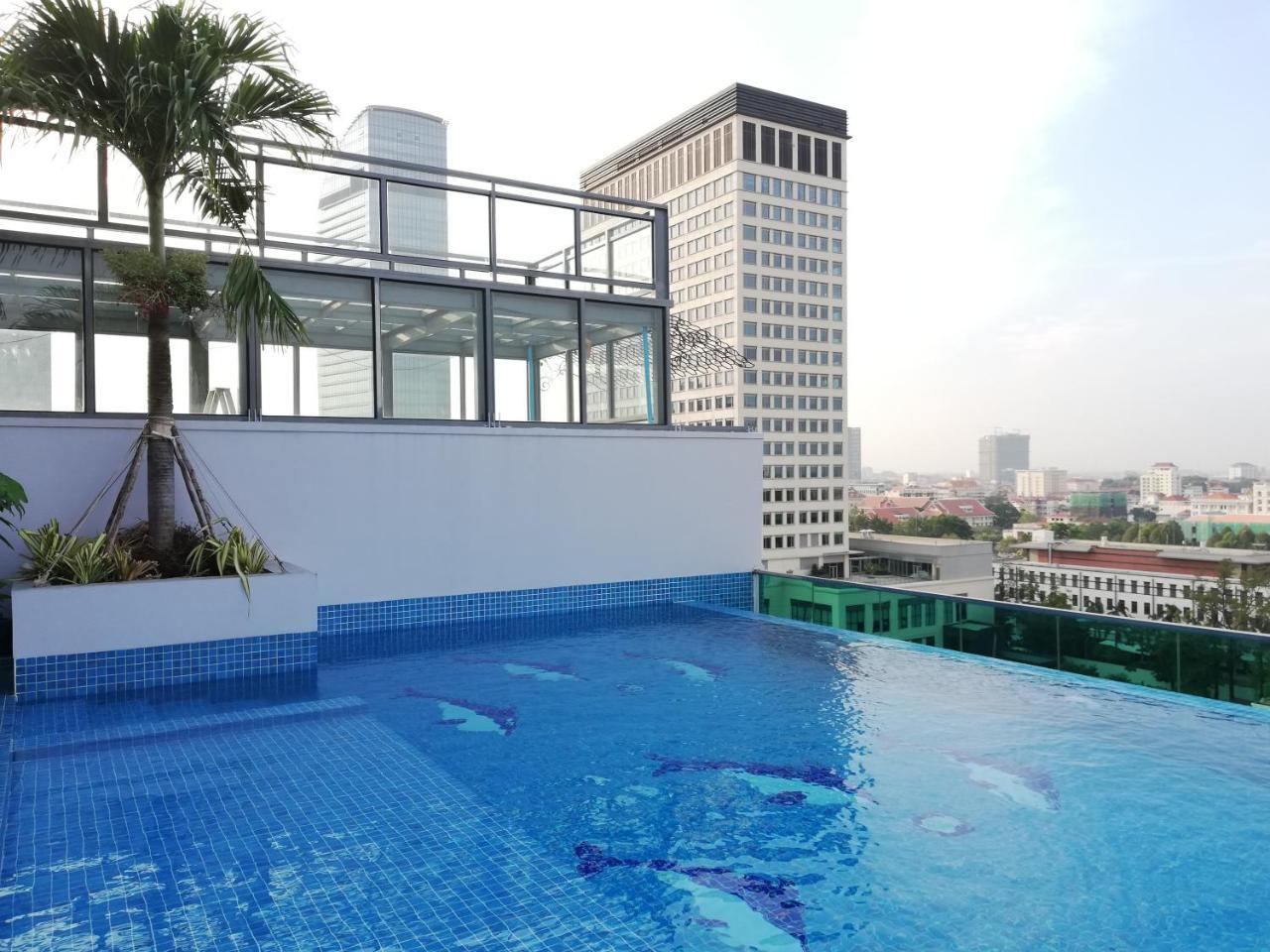 Tphd Hotel And Apartment Phnom Penh Bagian luar foto