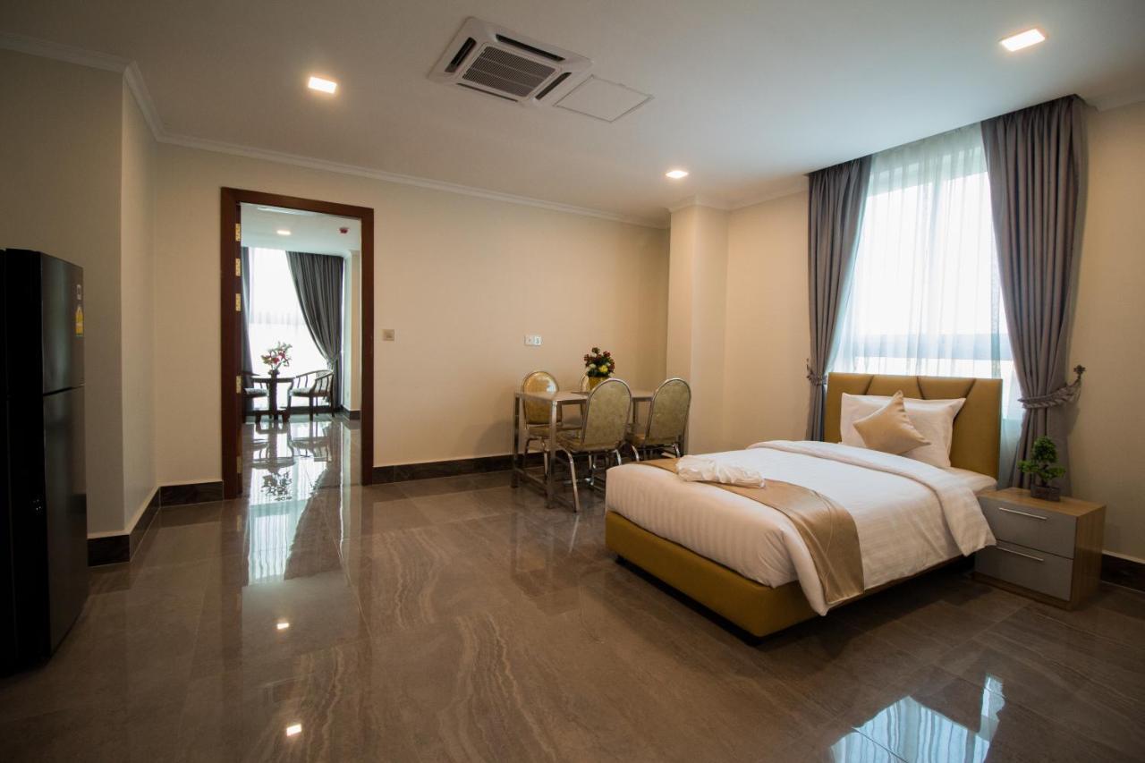 Tphd Hotel And Apartment Phnom Penh Bagian luar foto